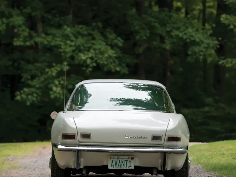 1963 Studebaker Avanti - Image 13 of 23