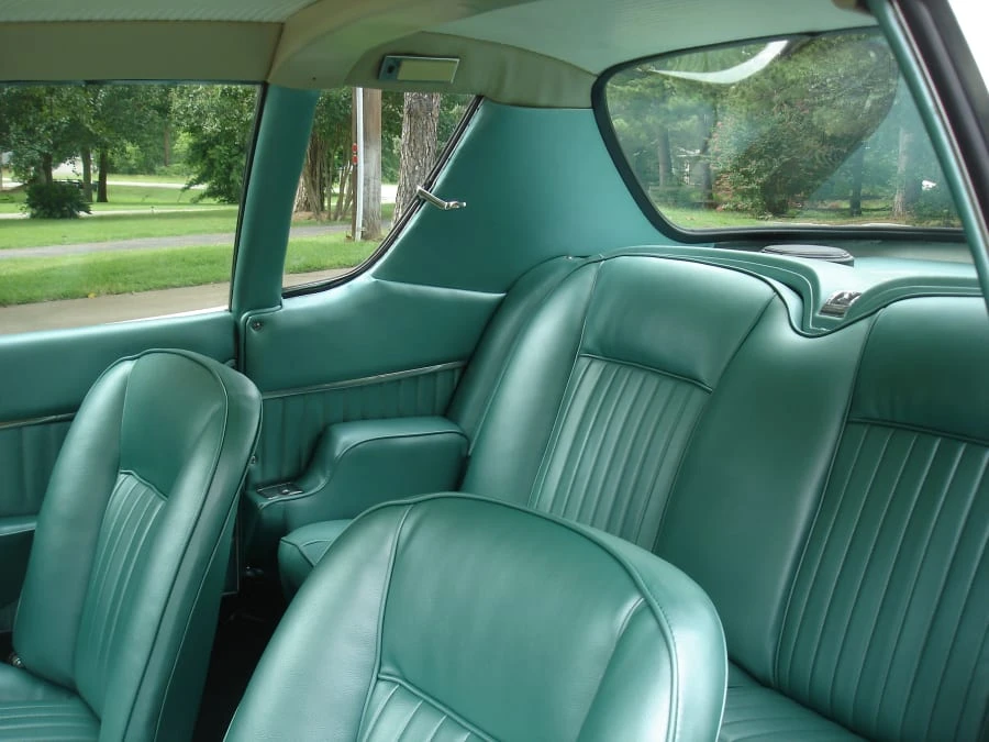 1963 Studebaker Avanti - Image 5 of 7