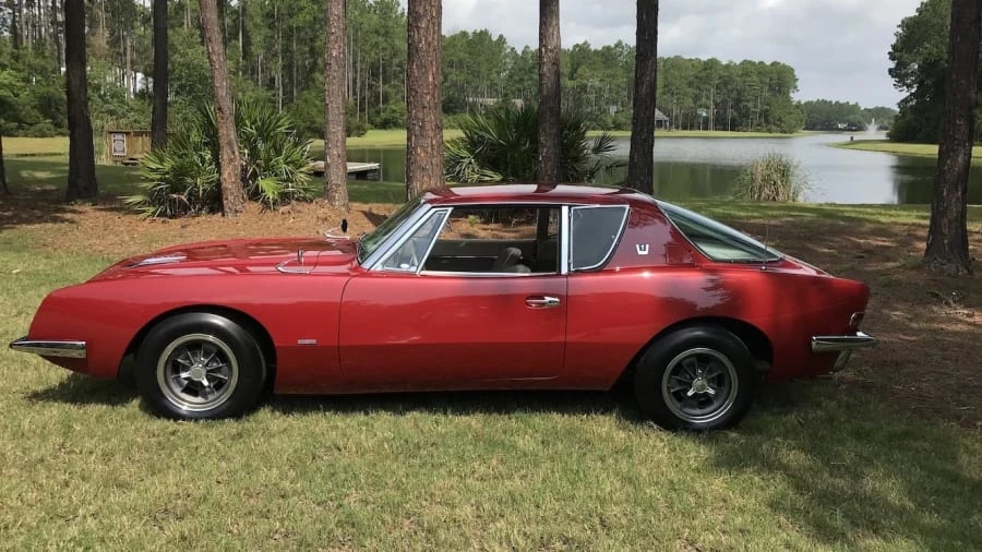 1963 Studebaker Avanti - Image 2 of 13