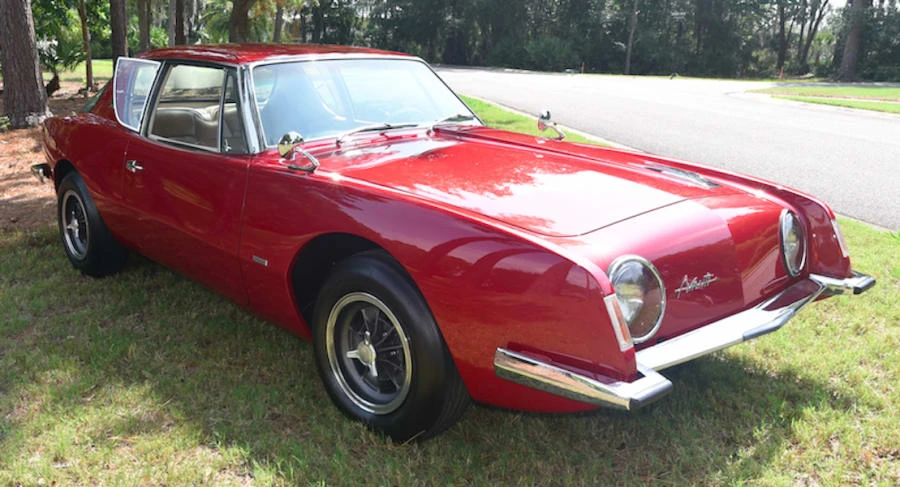 1963 Studebaker Avanti - Image 7 of 13