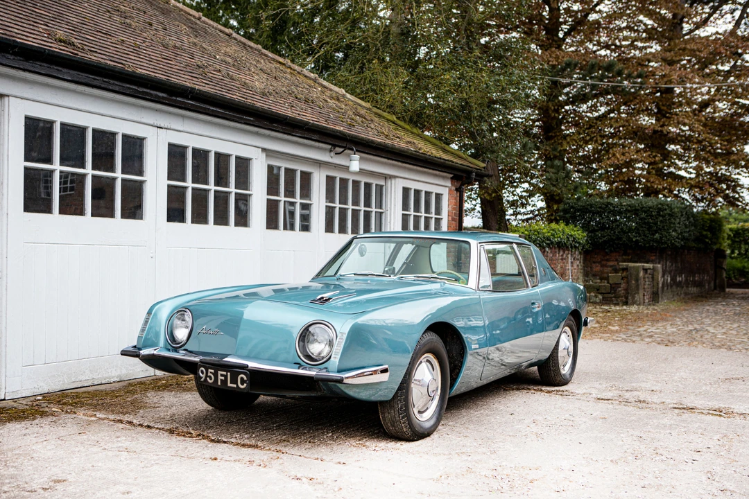 1963 Studebaker Avanti - Image 9 of 23