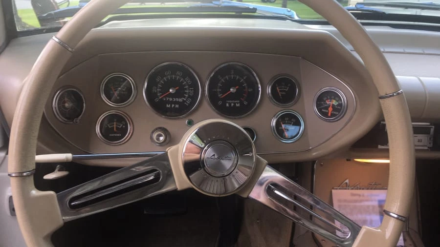 1963 Studebaker Avanti - Image 4 of 14