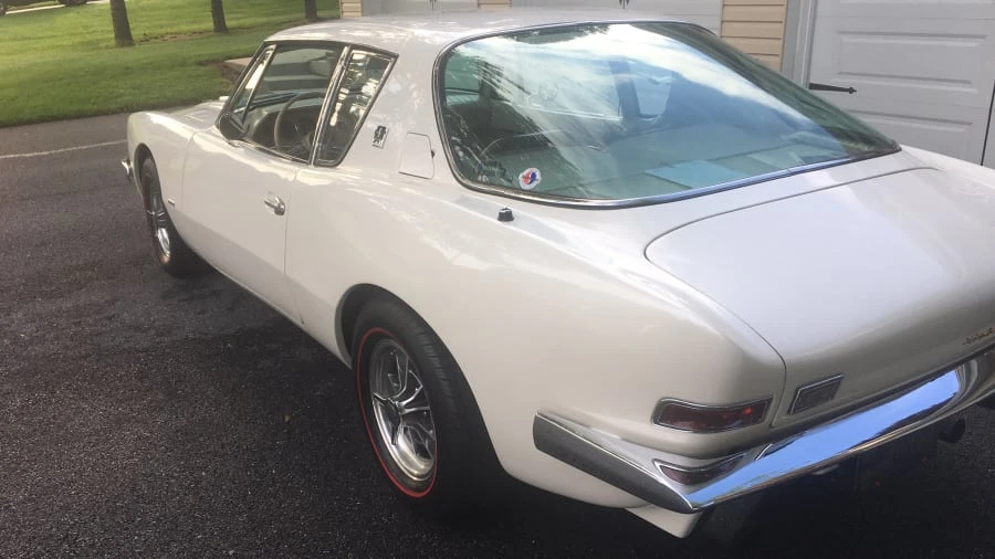 1963 Studebaker Avanti - Image 13 of 14