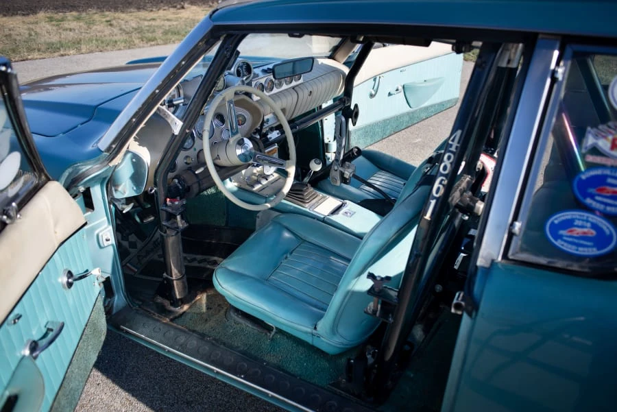 1963 Studebaker Avanti - Image 30 of 31