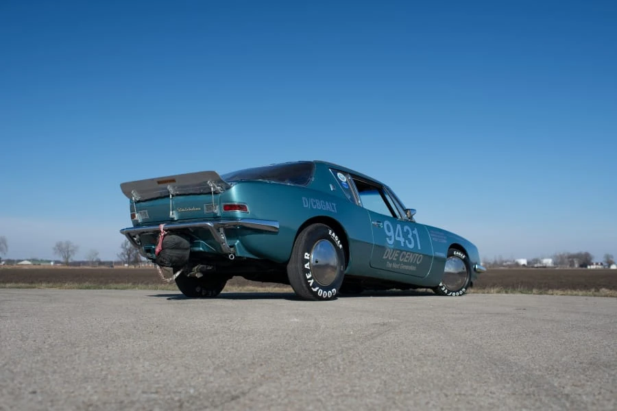 1963 Studebaker Avanti - Image 3 of 31