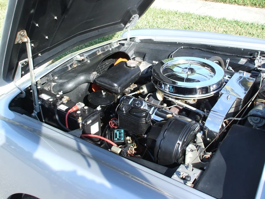1963 Studebaker Avanti - Image 8 of 8