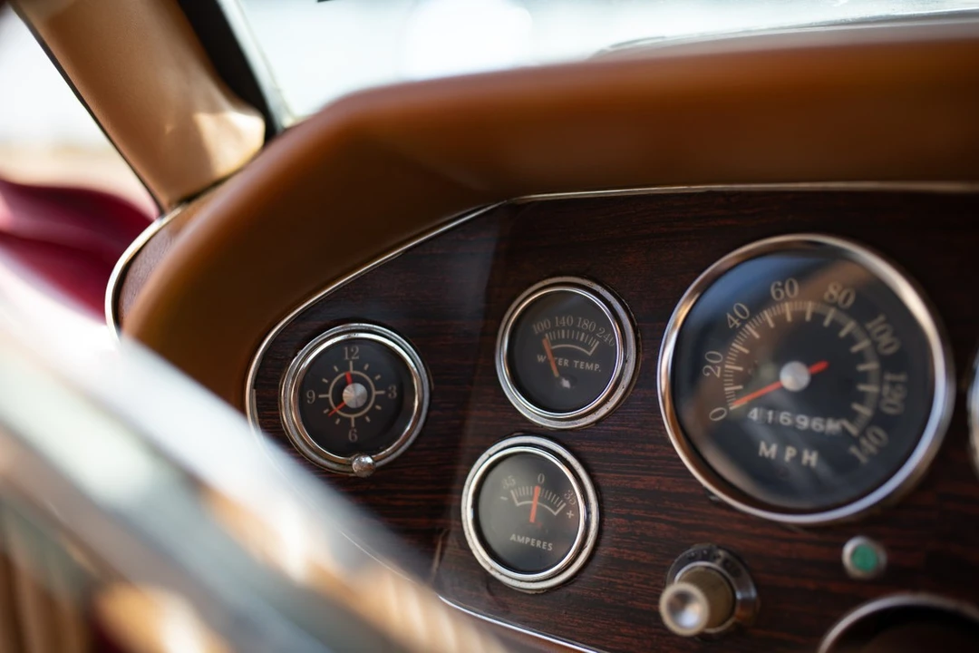 1963 Studebaker Avanti - Image 20 of 30