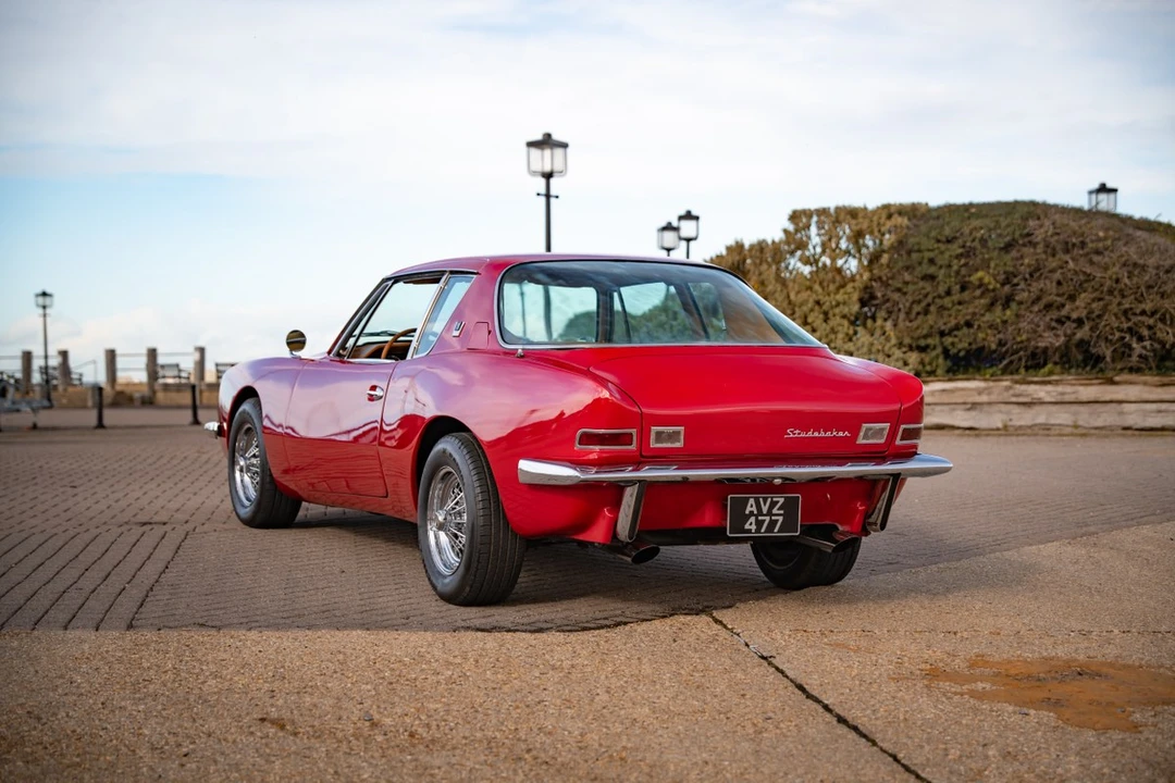 1963 Studebaker Avanti - Image 11 of 30