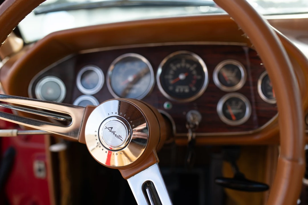 1963 Studebaker Avanti - Image 24 of 30