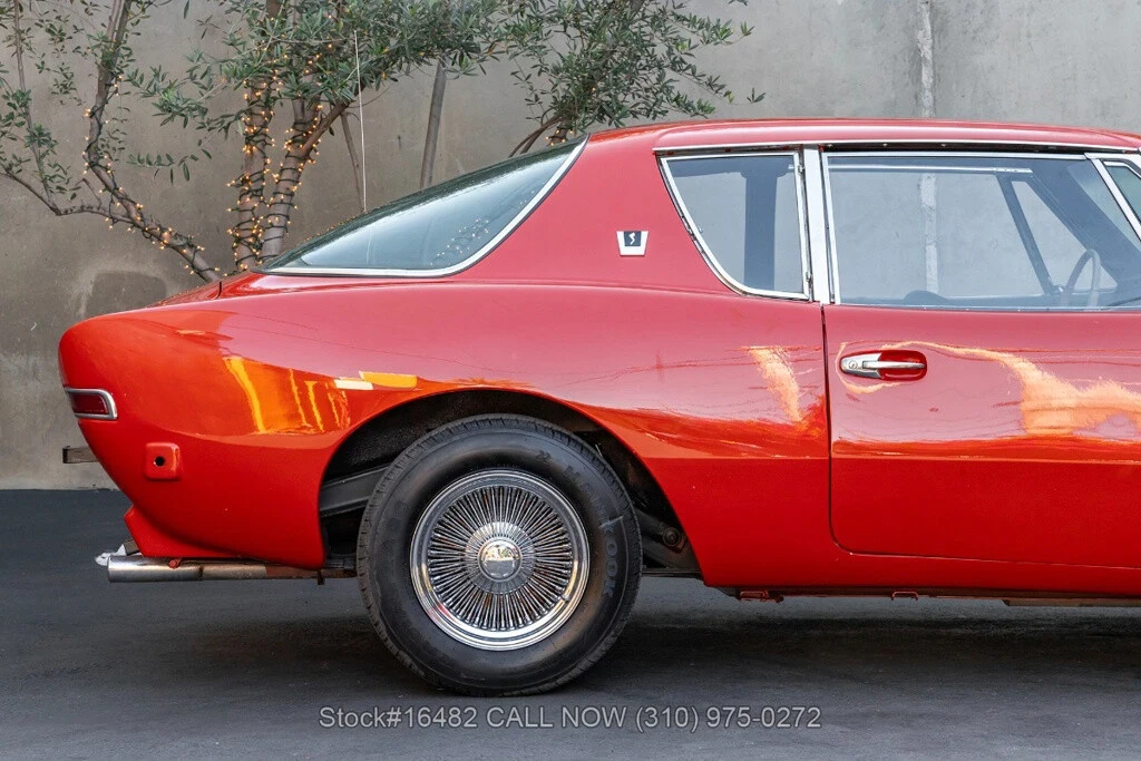 1963 Studebaker Avanti - Image 11 of 12