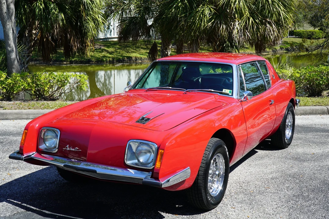 1963 Studebaker Avanti - Image 3 of 31
