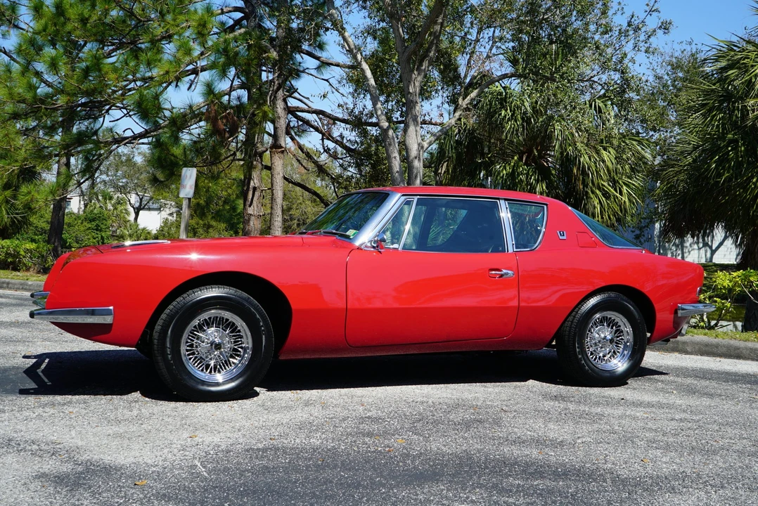 1963 Studebaker Avanti - Image 15 of 31