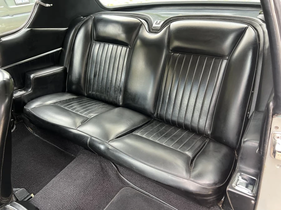 1963 Studebaker Avanti - Image 11 of 31