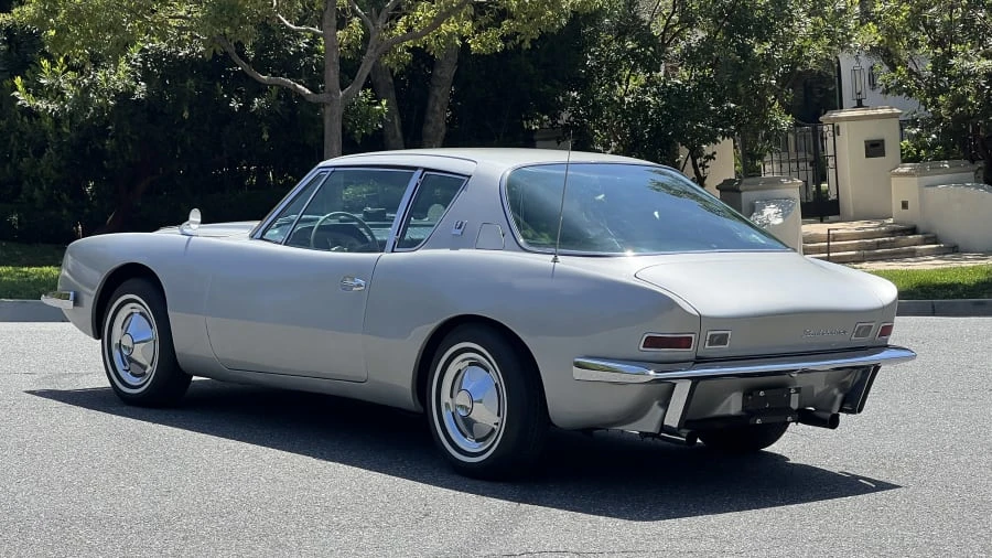 1963 Studebaker Avanti - Image 7 of 31