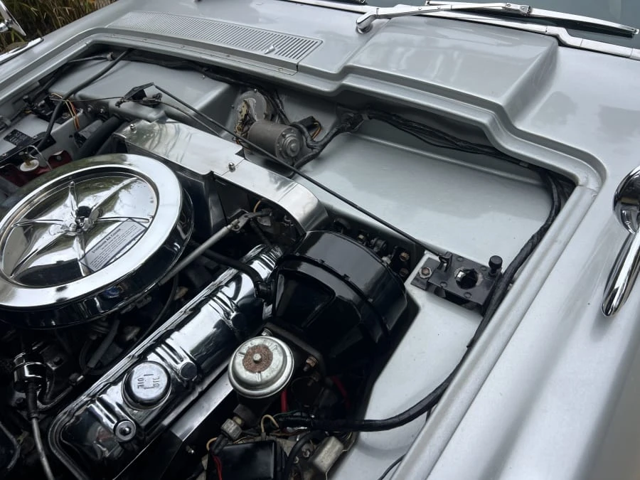 1963 Studebaker Avanti - Image 28 of 31
