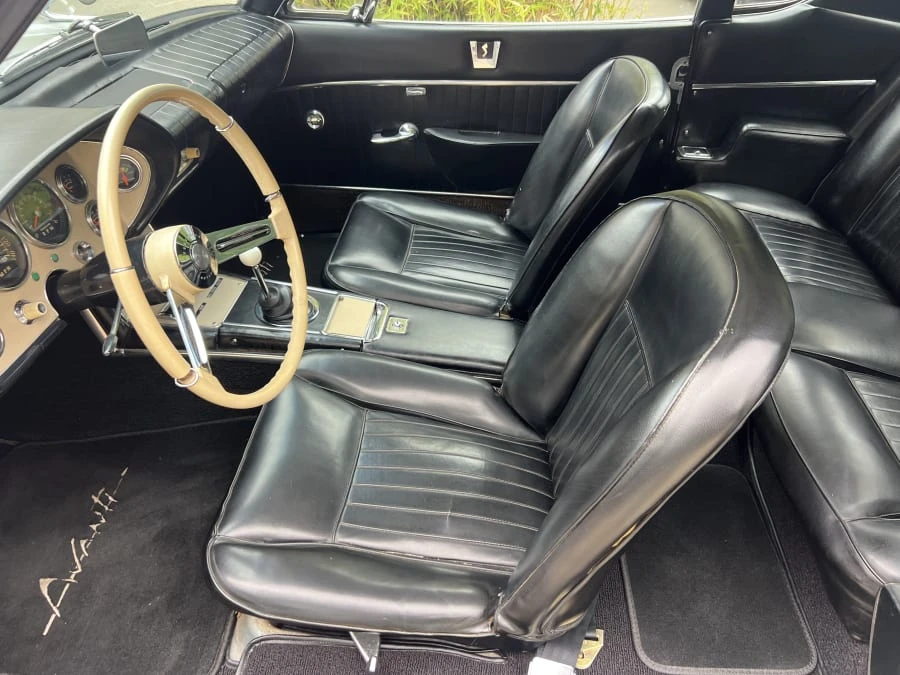 1963 Studebaker Avanti - Image 14 of 31