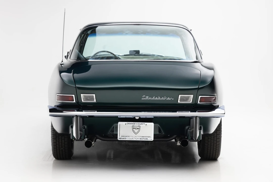 1963 Studebaker Avanti - Image 7 of 31