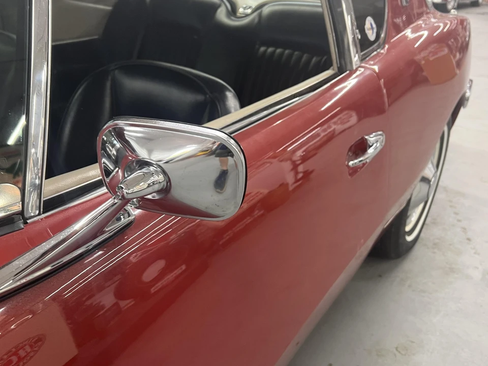 1963 Studebaker Avanti - Image 14 of 31