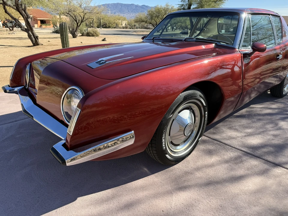 1963 Studebaker Avanti - Image 13 of 31