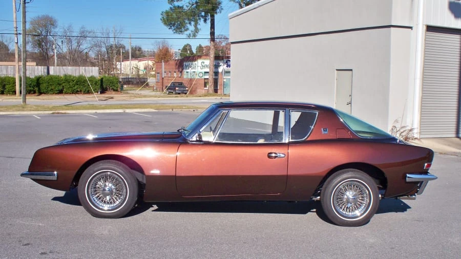 1963 Studebaker Avanti - Image 2 of 9