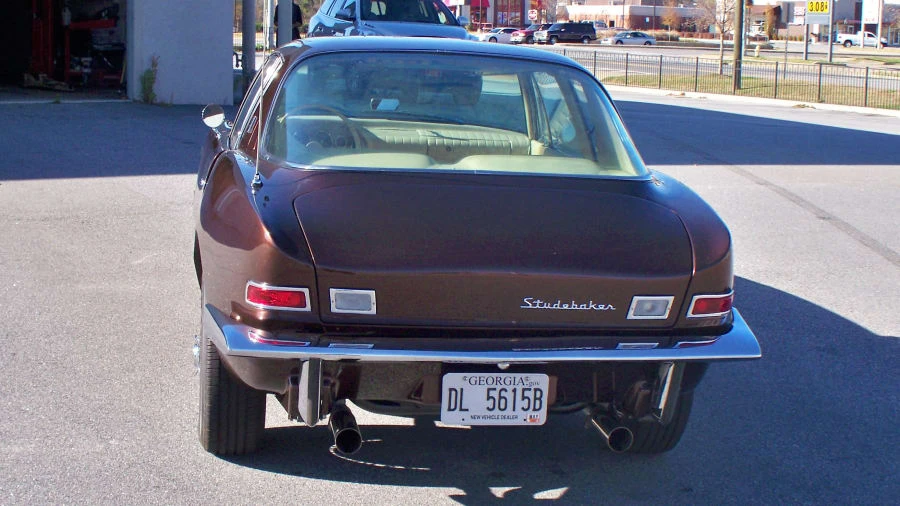 1963 Studebaker Avanti - Image 3 of 9