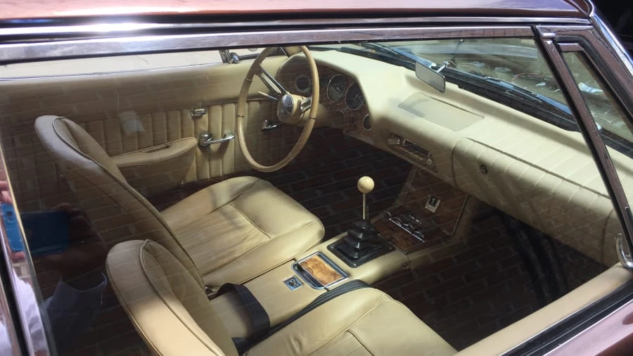 1963 Studebaker Avanti - Image 5 of 9