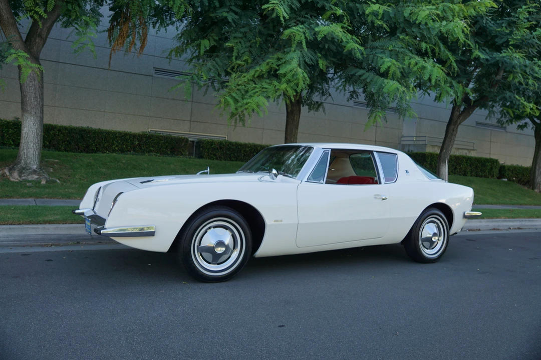 1963 Studebaker Avanti - Image 15 of 31
