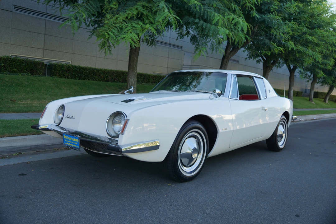 1963 Studebaker Avanti - Image 14 of 31