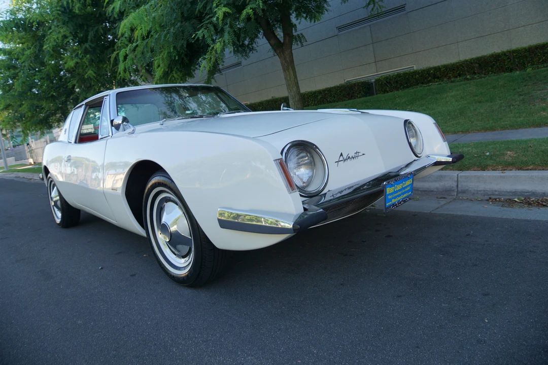 1963 Studebaker Avanti - Image 5 of 31