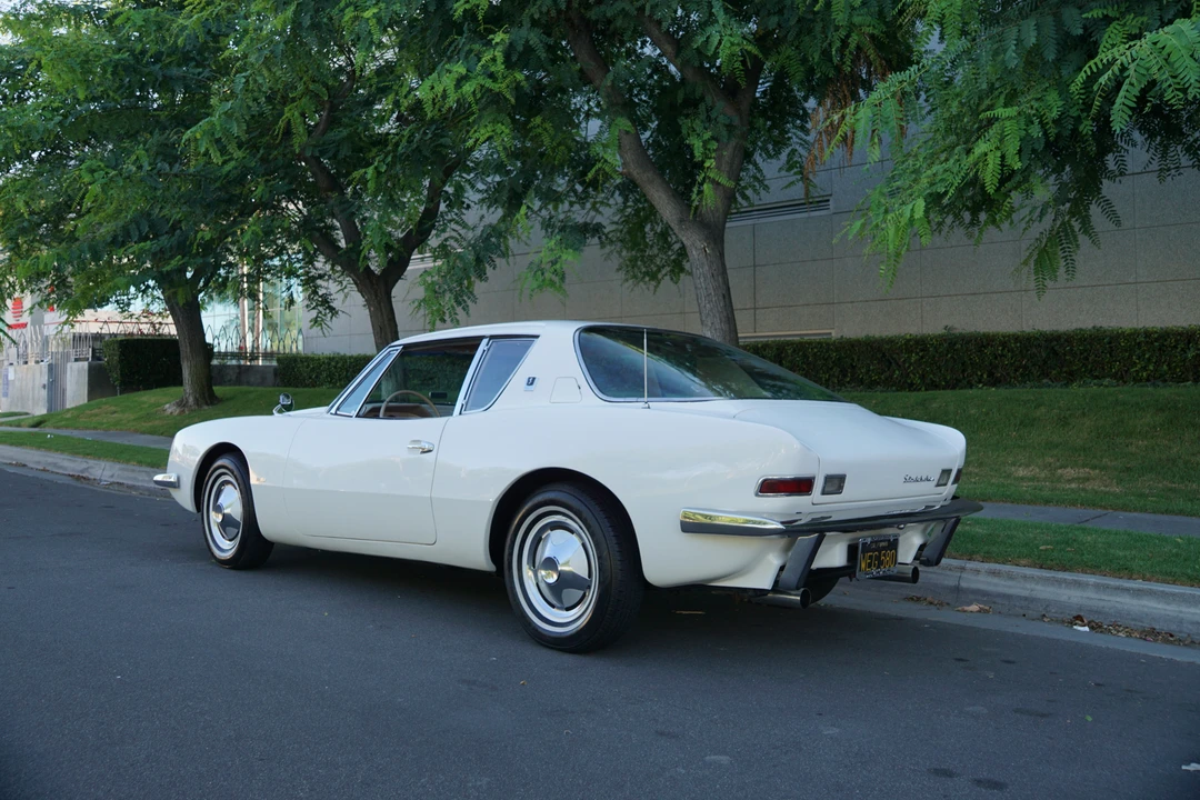 1963 Studebaker Avanti - Image 17 of 31