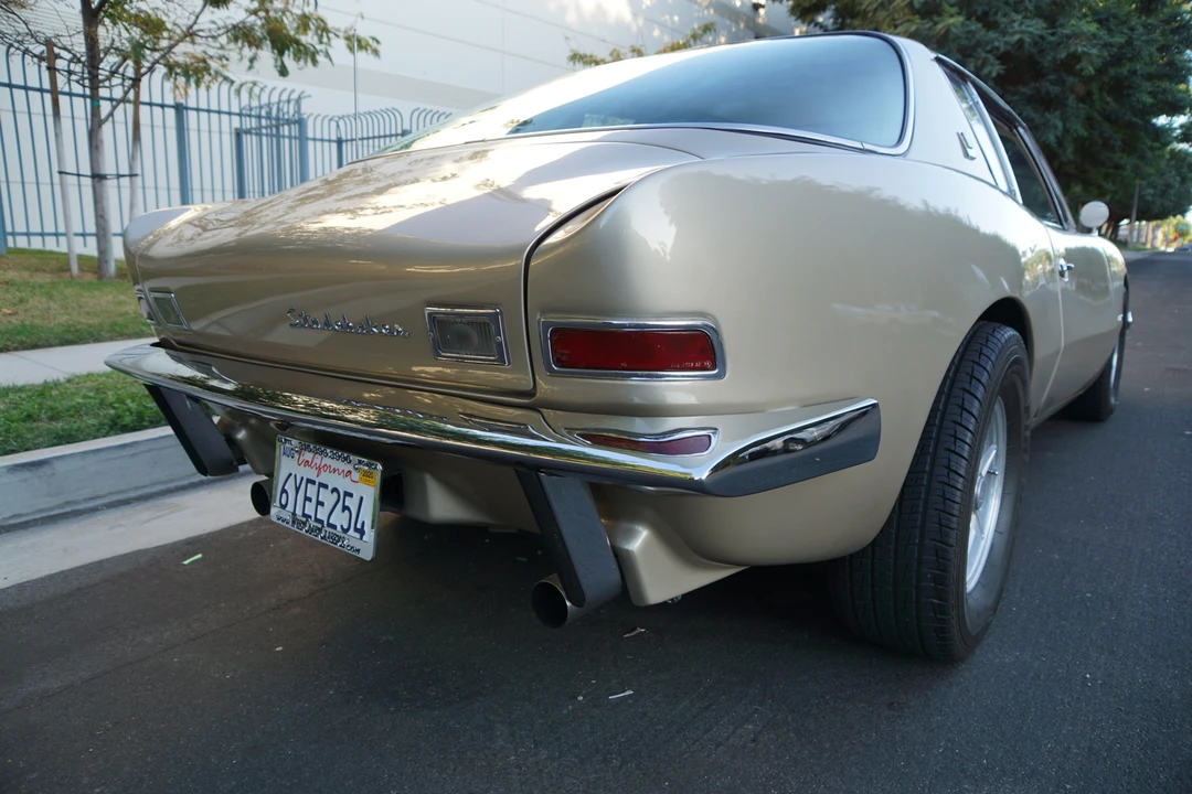 1963 Studebaker Avanti - Image 17 of 31