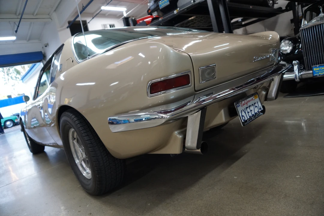 1963 Studebaker Avanti - Image 13 of 31