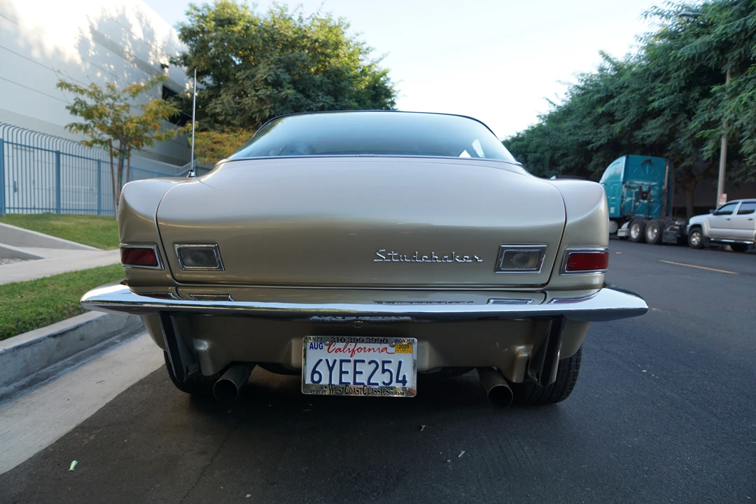 1963 Studebaker Avanti - Image 18 of 31