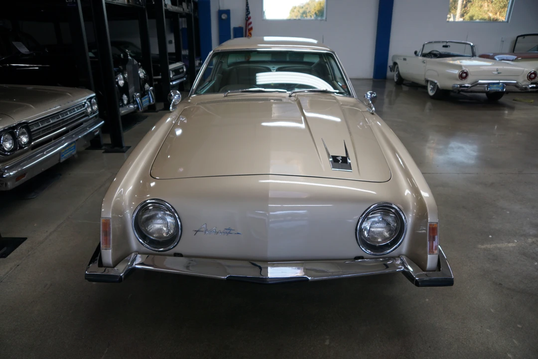1963 Studebaker Avanti - Image 6 of 31