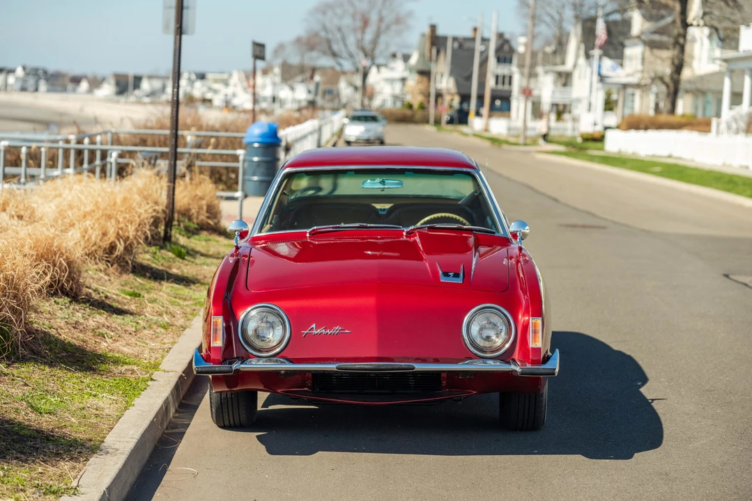 1963 Studebaker Avanti - Image 14 of 31