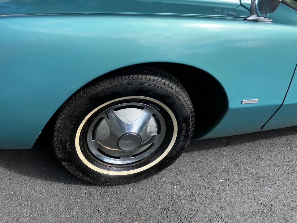 1963 Studebaker Avanti - Image 28 of 31