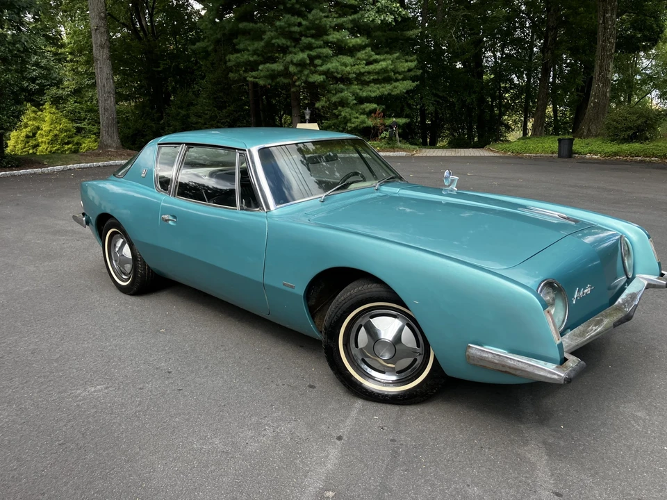 1963 Studebaker Avanti - Image 18 of 31