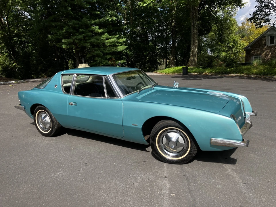 1963 Studebaker Avanti - Image 17 of 31