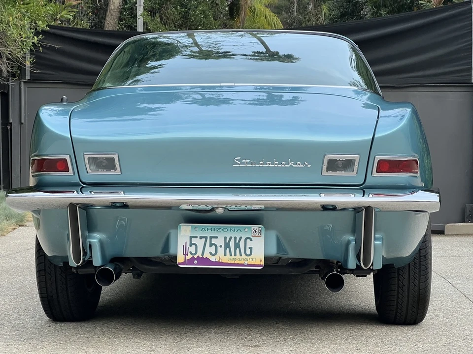 1963 Studebaker Avanti - Image 18 of 31