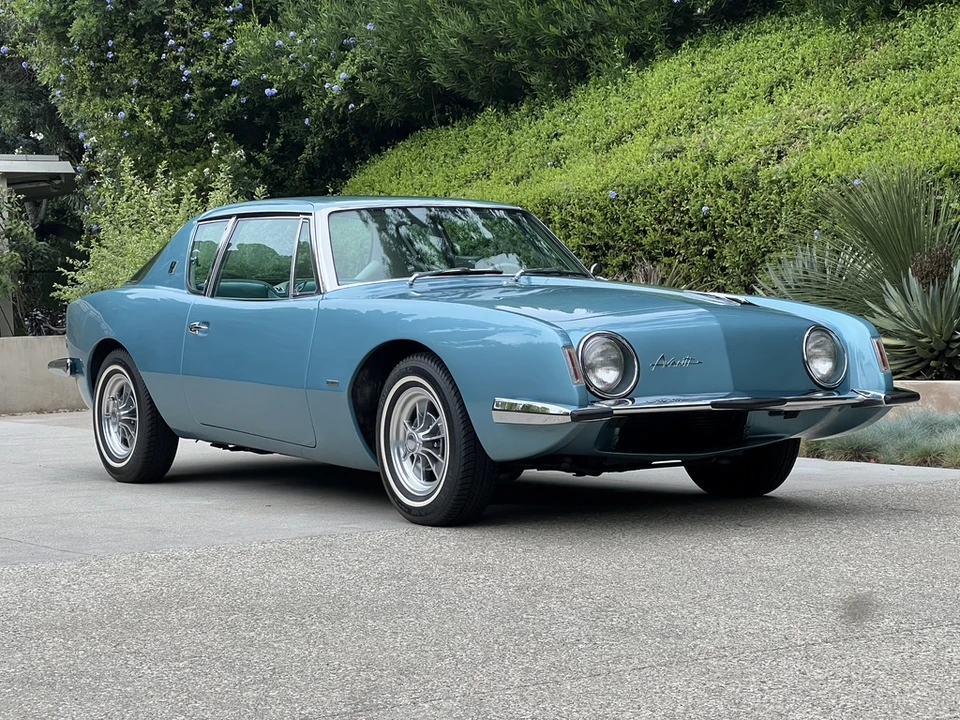 1963 Studebaker Avanti - Image 29 of 31