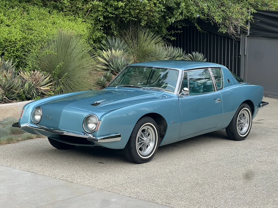 1963 Studebaker Avanti - Image 9 of 31