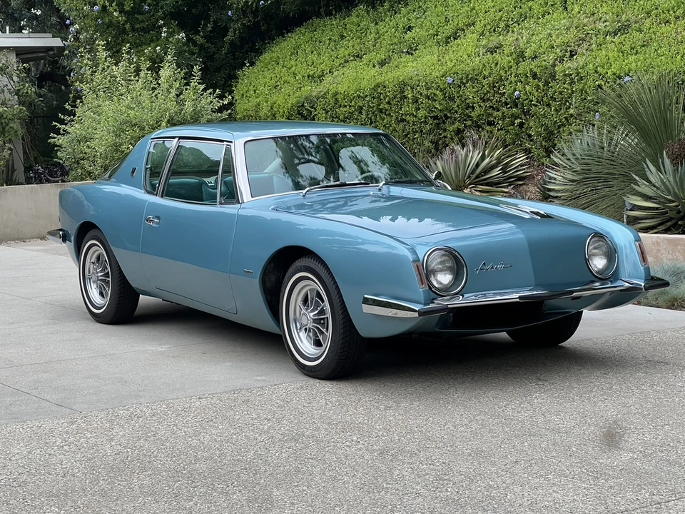 1963 Studebaker Avanti - Image 30 of 31