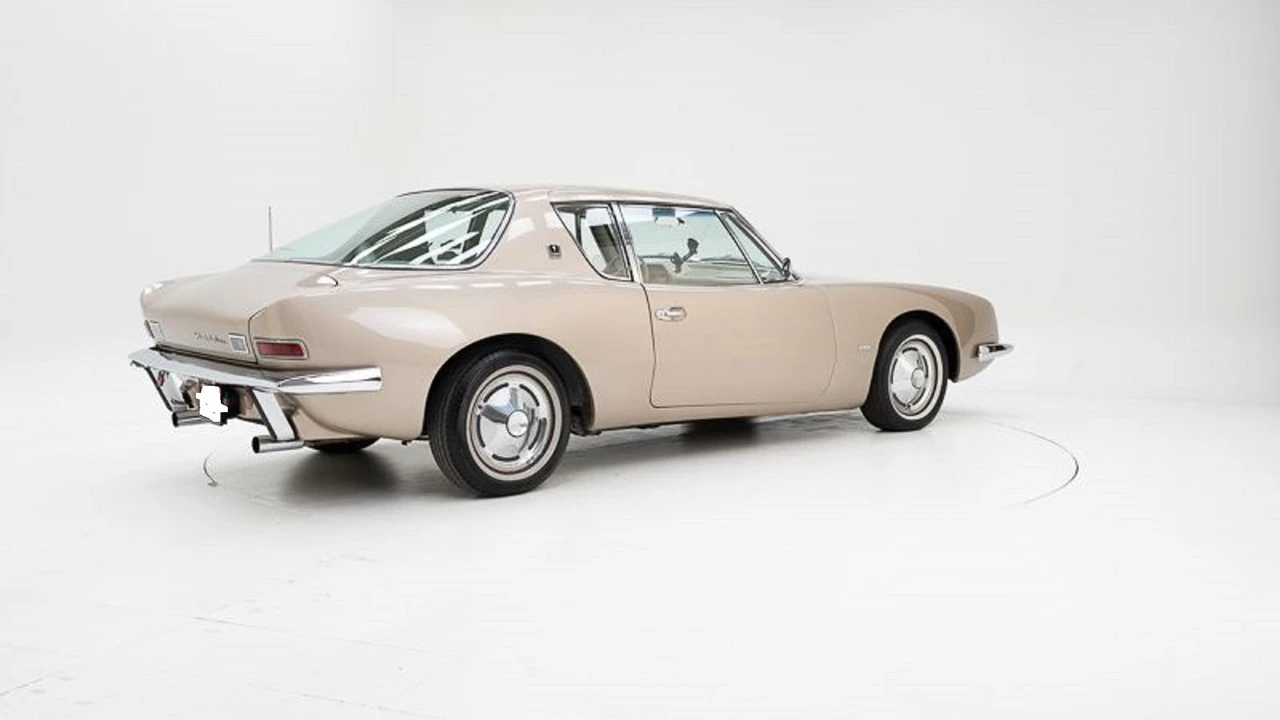 1963 Studebaker Avanti - Image 7 of 31