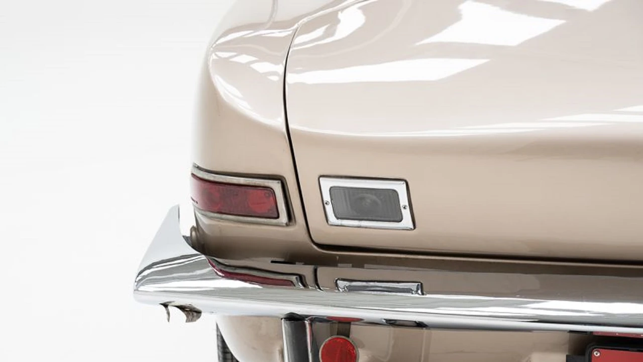 1963 Studebaker Avanti - Image 16 of 31