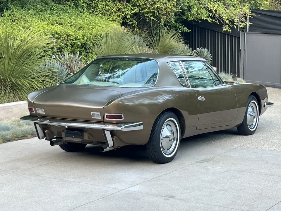 1963 Studebaker Avanti - Image 14 of 31