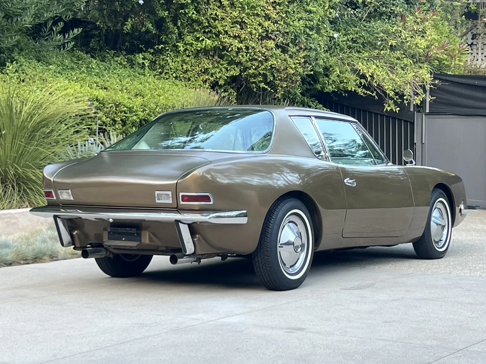 1963 Studebaker Avanti - Image 15 of 31
