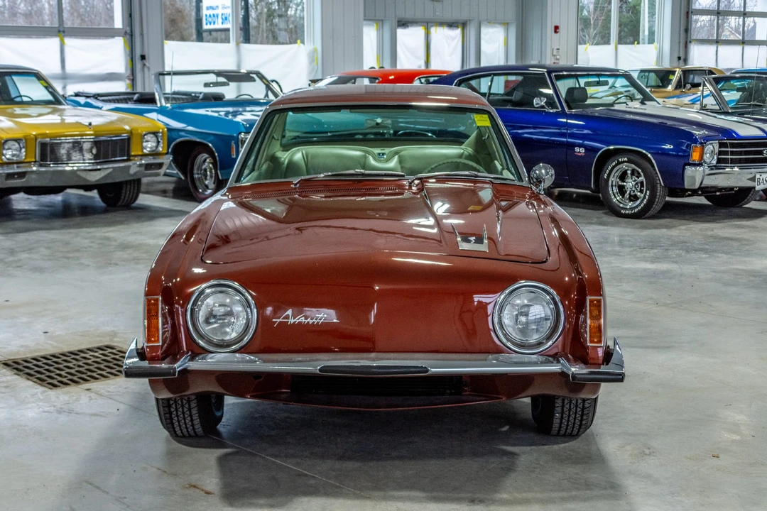 1963 Studebaker Avanti - Image 3 of 31