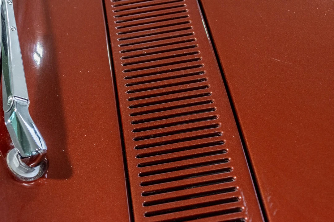 1963 Studebaker Avanti - Image 30 of 31