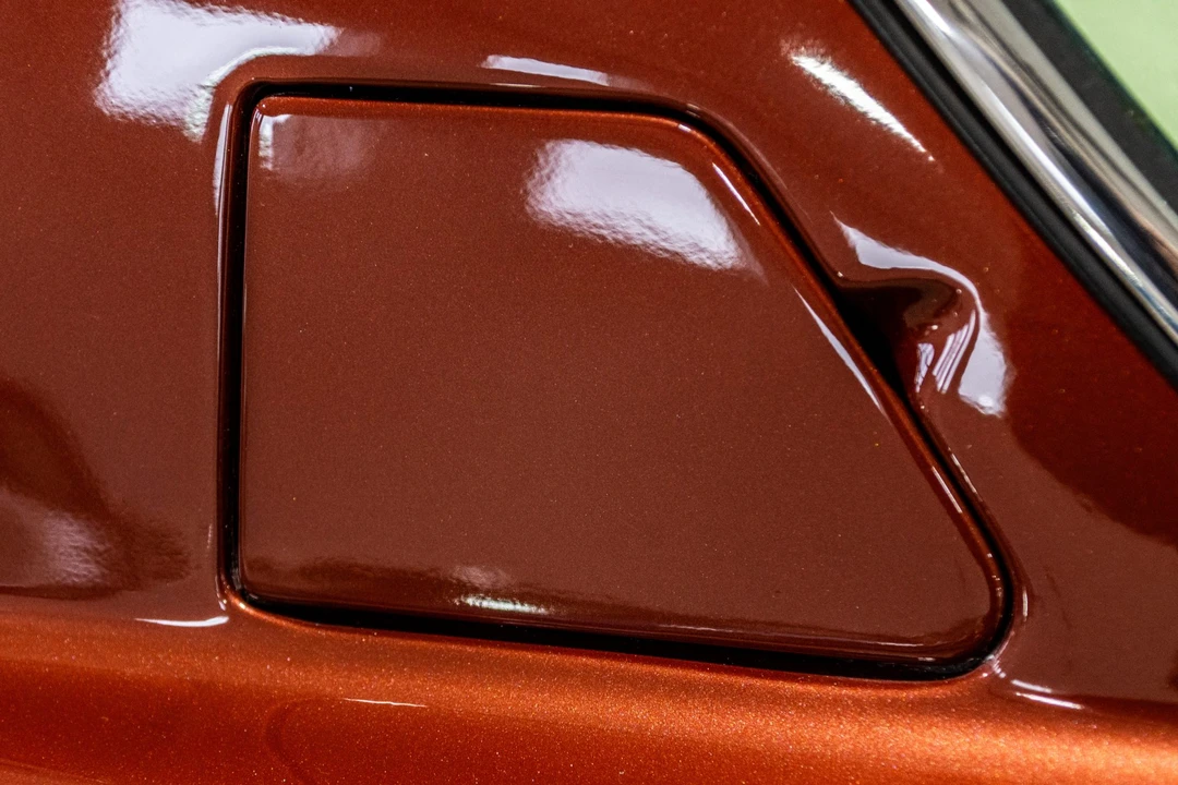 1963 Studebaker Avanti - Image 10 of 31