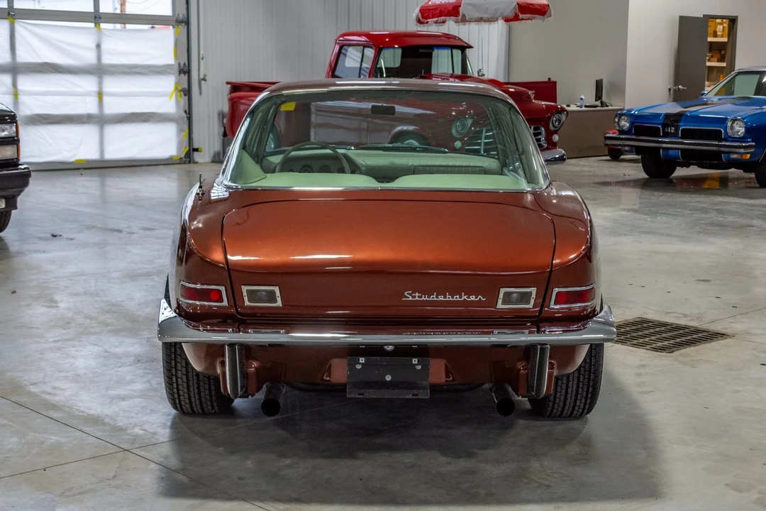1963 Studebaker Avanti - Image 6 of 31
